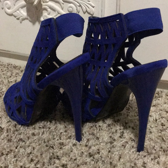 Steve Madden Blue Heels - Picture 3 of 4